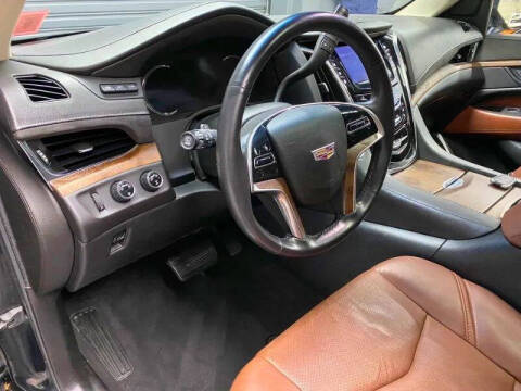 2017 Cadillac Escalade ESV Premium Luxury