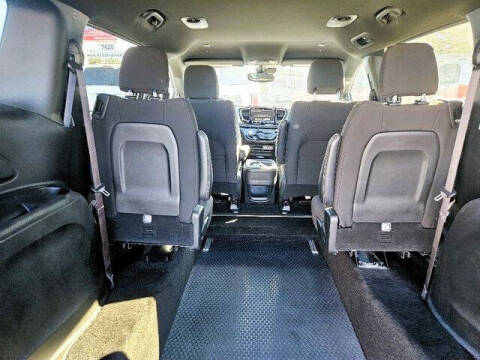 2024 Chrysler Pacifica Touring