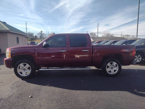 2008 Chevrolet Silverado 1500 for sale at Auto Acceptance in Tupelo MS