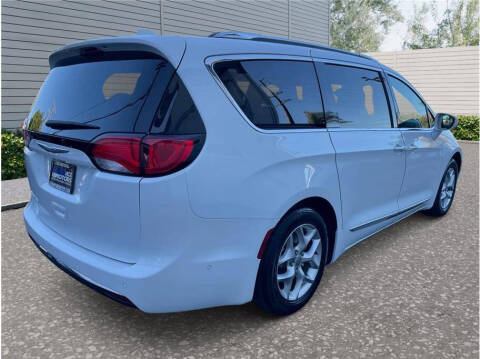 2018 Chrysler Pacifica Touring L