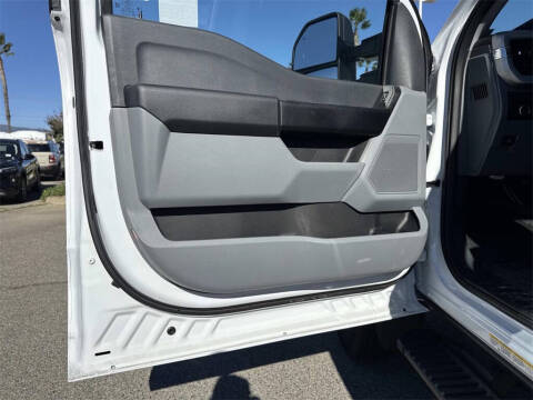 2025 Ford F-550 Super Duty