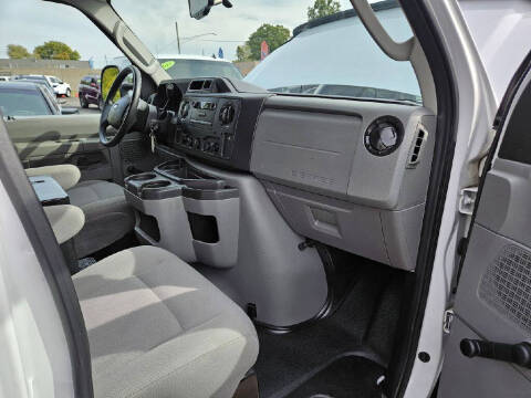 2014 Ford E-Series E-150