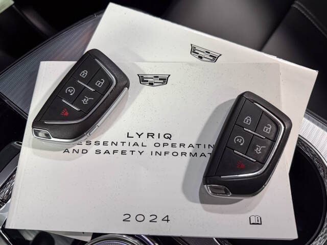 2024 Cadillac LYRIQ Tech