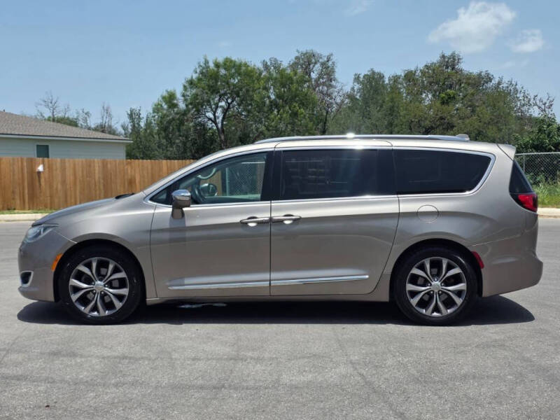 2017 Chrysler Pacifica Limited