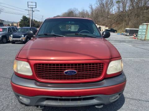 2000 Ford Expedition for sale at YASSE'S AUTO SALES in Steelton PA