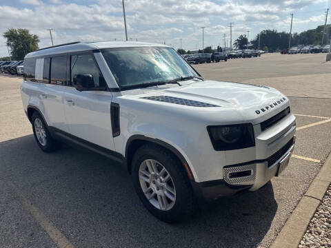 2025 Land Rover Defender 130 P300 S
