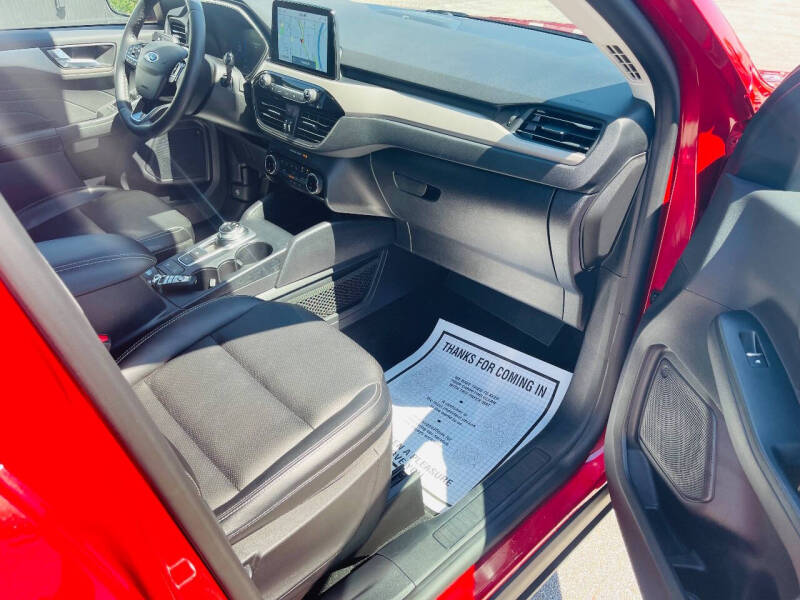 2022 Ford Escape SEL