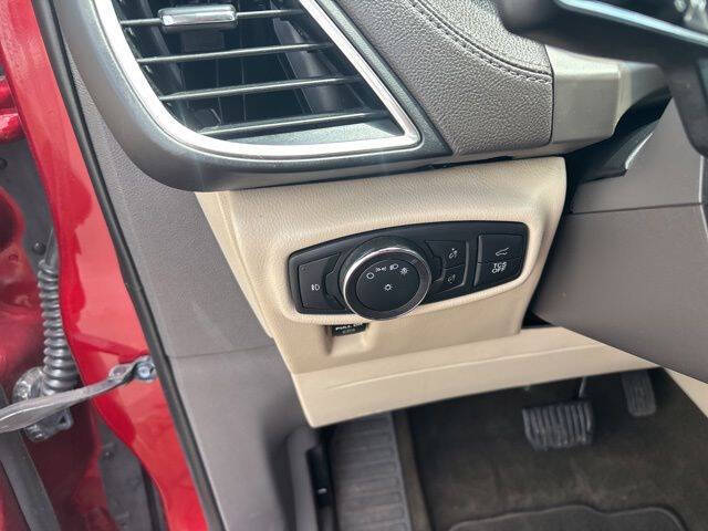 2019 Lincoln Nautilus Select
