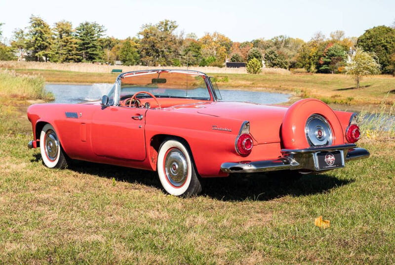 1956 Ford Thunderbird