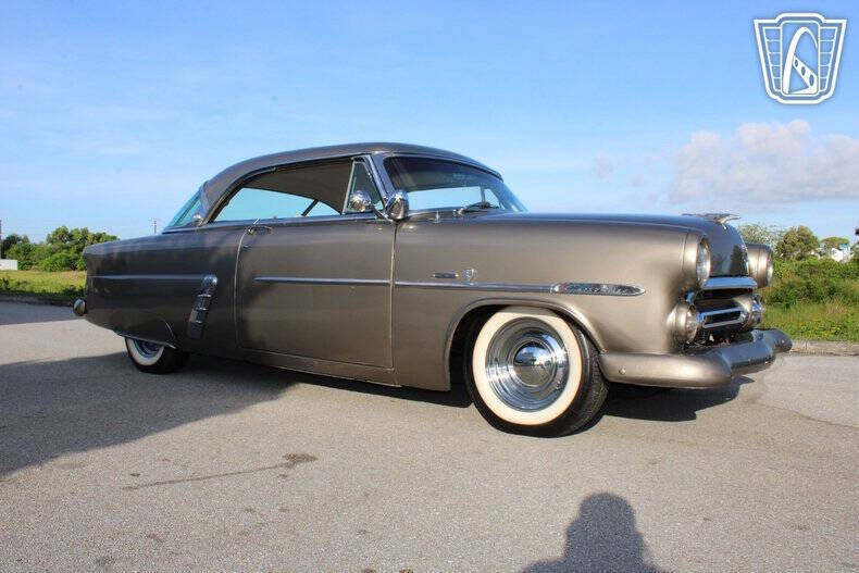 1952 Ford Crestline