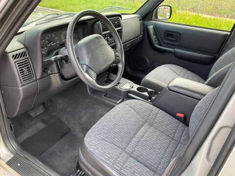 2000 Jeep Cherokee Sport