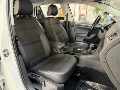 2018 Volkswagen Golf