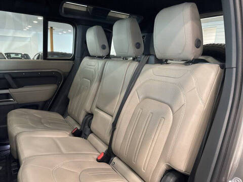 2022 Land Rover Defender 110 XS Edition