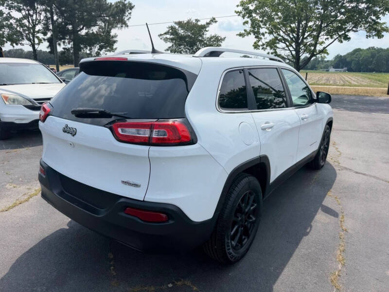2018 Jeep Cherokee Latitude Plus