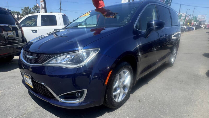 2018 Chrysler Pacifica Touring Plus