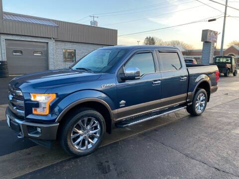 2017 Ford F-150 for sale at AMERICAN AUTO SALES AND SERVICE in Marshfield WI