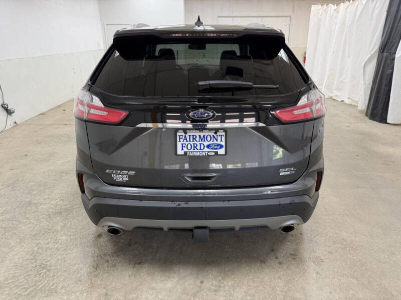 2020 Ford Edge