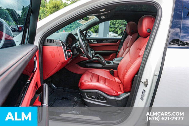 2023 Porsche Cayenne