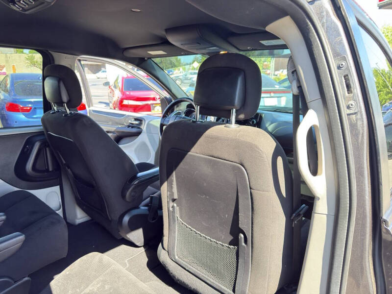 2016 Dodge Grand Caravan SE