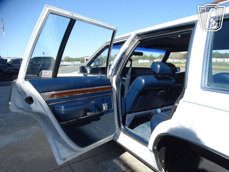 1985 Ford LTD Crown Victoria