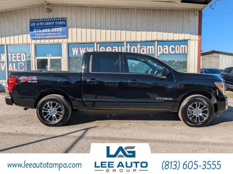 2023 Nissan Titan SV