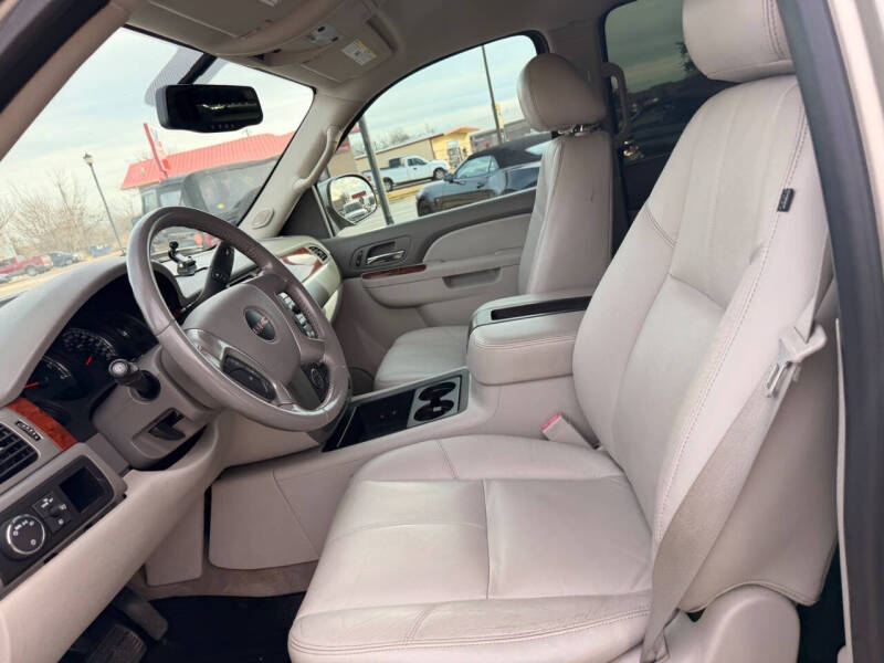 2014 GMC Yukon XL SLT