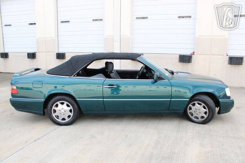 1994 Mercedes-Benz E-Class E 320