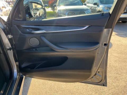 2017 BMW X6 xDrive50i