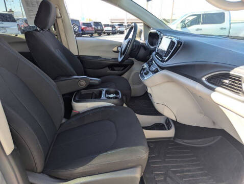 2021 Chrysler Pacifica Hybrid Touring