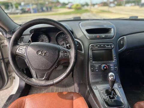 2012 Hyundai Genesis Coupe 3.8 Grand Touring