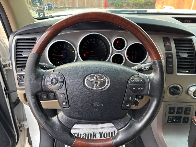 2013 Toyota Sequoia Platinum