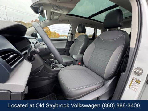 2023 Volkswagen Taos SE 4Motion