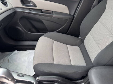 2012 Chevrolet Cruze LS