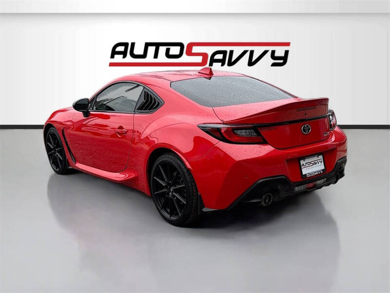 2024 Toyota GR86 Premium