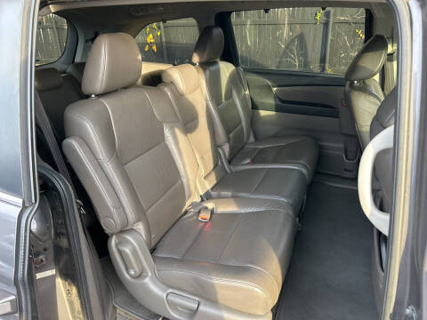 2013 Honda Odyssey EX-L w/DVD