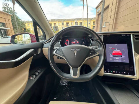 2017 Tesla Model X 75D