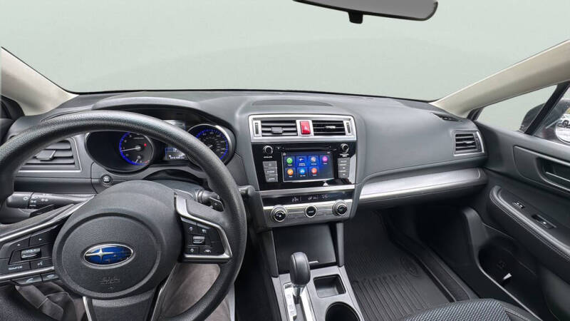 2019 Subaru Outback 2.5i