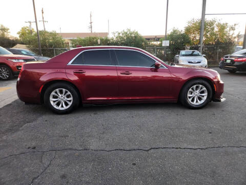 2018 Chrysler 300 Touring L