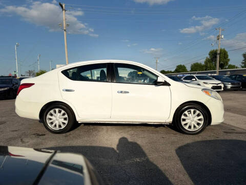 2012 Nissan Versa