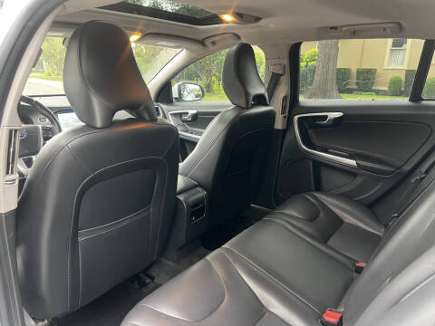 2016 Volvo V60 T5 Drive-E Premier