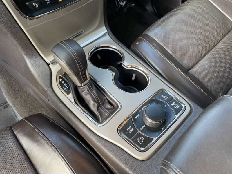 2017 Jeep Grand Cherokee Summit