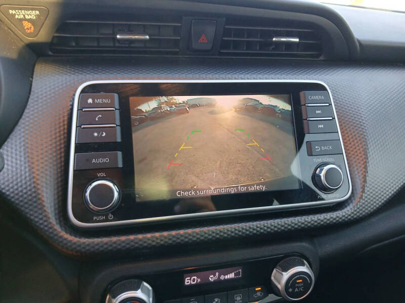 2020 Nissan Kicks SV