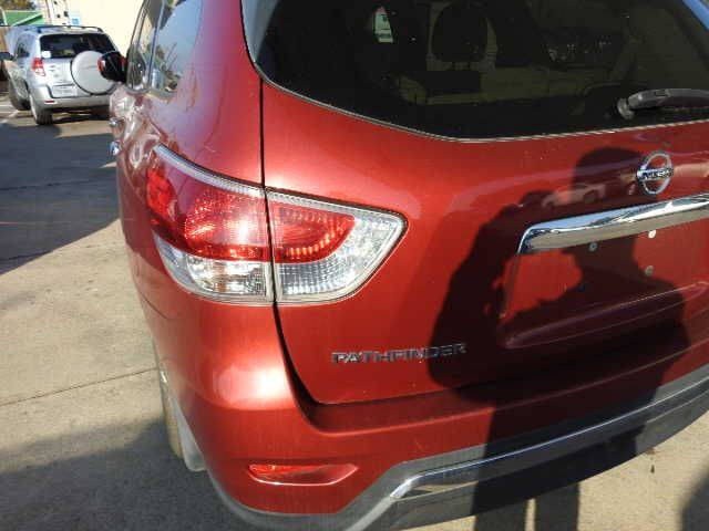 2016 Nissan Pathfinder