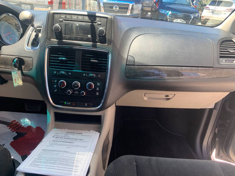 2016 Dodge Grand Caravan SXT