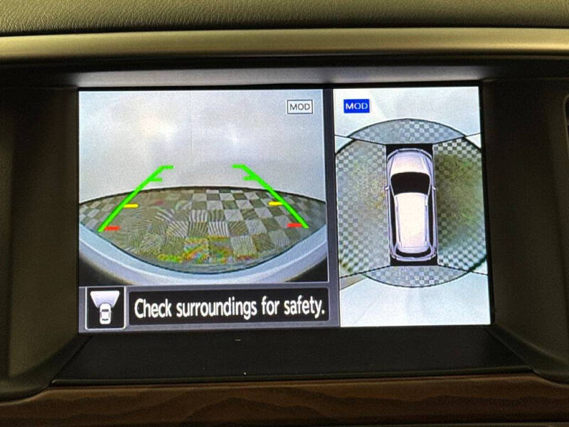 2020 Nissan Pathfinder Platinum