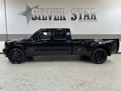 2004 Ford F-350 Super Duty for sale at SILVERSTAR MOTORS in Midlothian TX