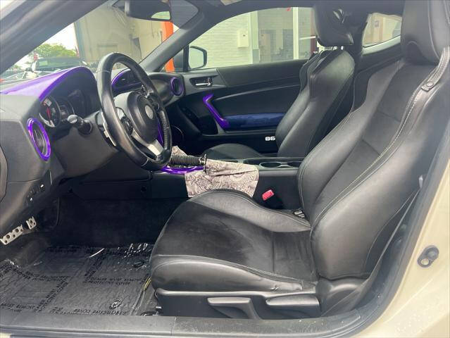 2018 Toyota 86 Coupe - $25,999