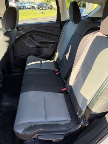 2017 Ford Escape S