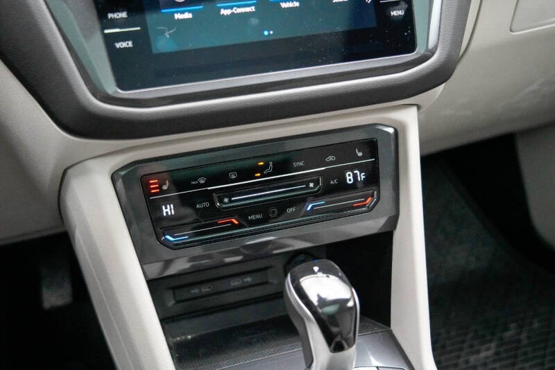 2022 Volkswagen Tiguan SE 4Motion