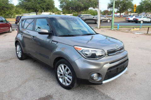 2018 Kia Soul +